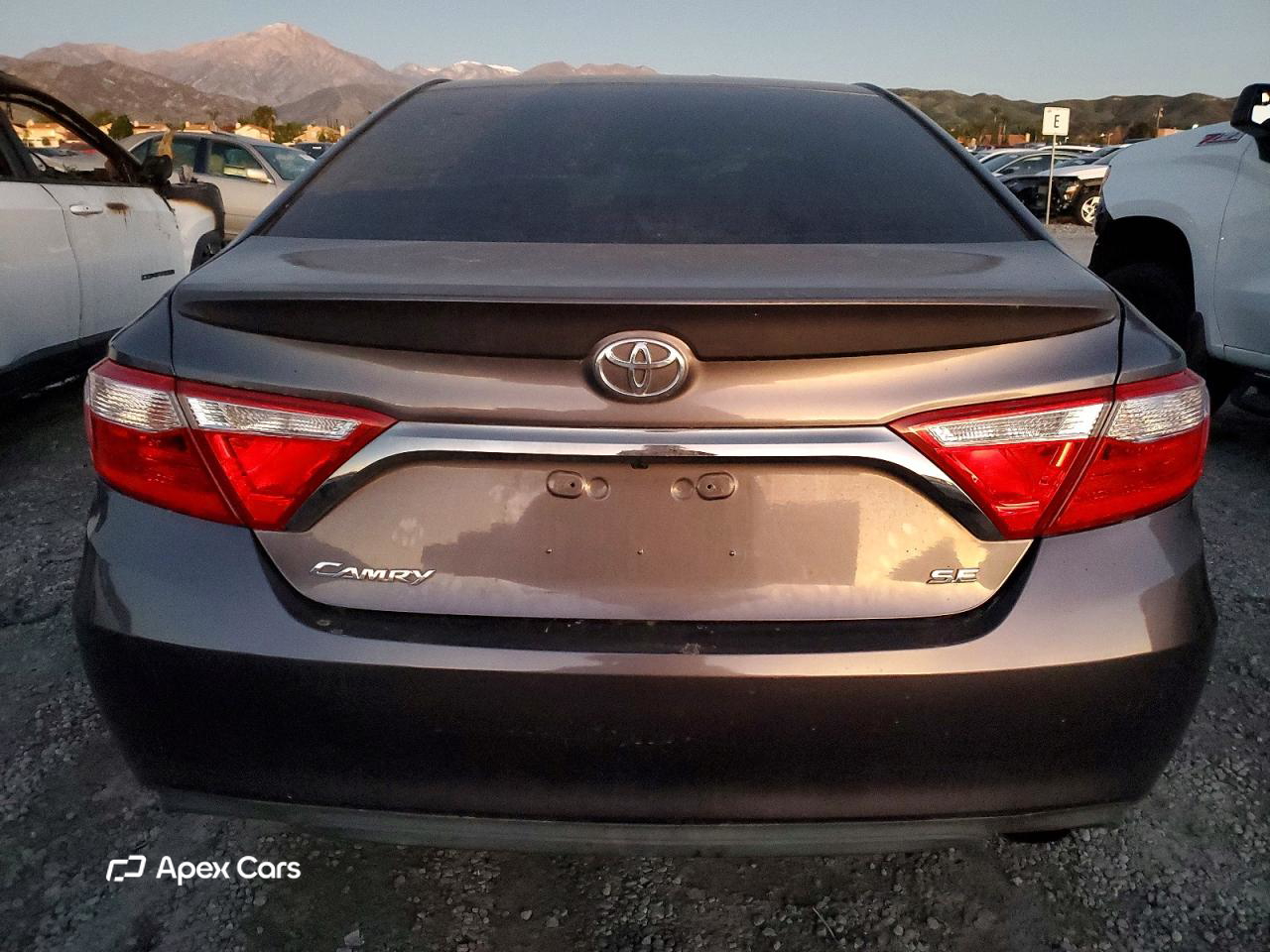 Toyota Camry 2016
