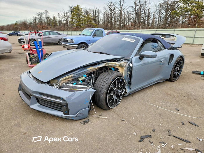 2025 Porsche 911 - Image 1 of 5