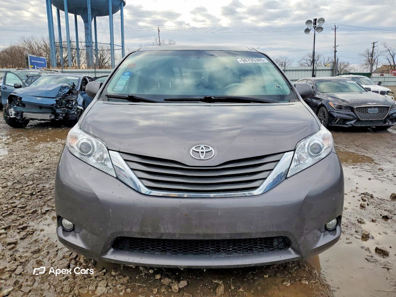 Toyota Sienna 2011