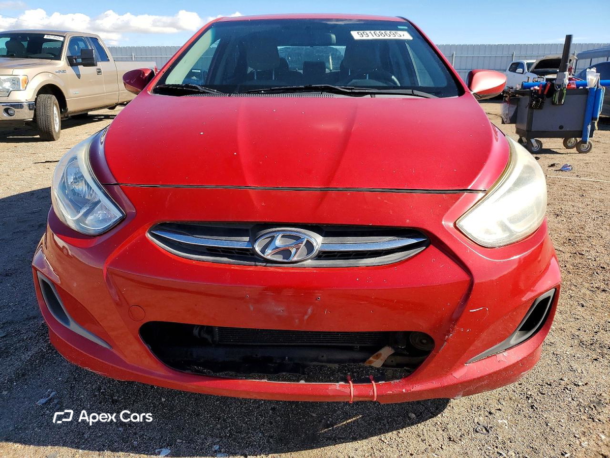Hyundai Accent 2015