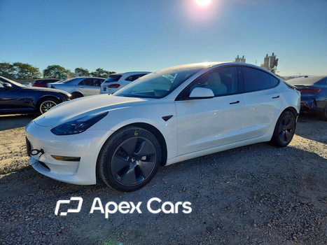 Tesla Model 3 2023 - Image 1 of 14