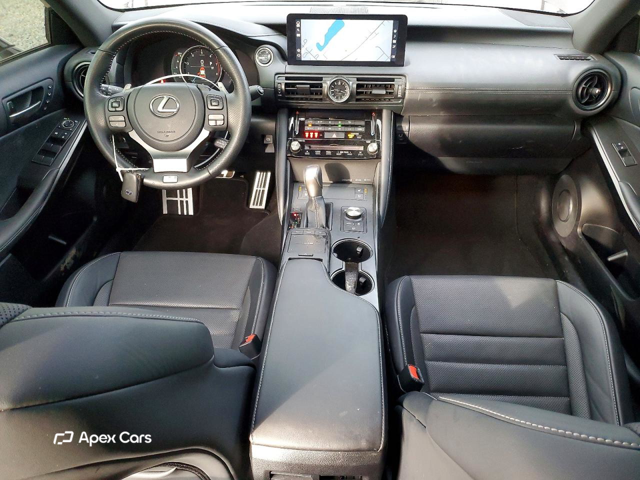 Lexus IS 2025
