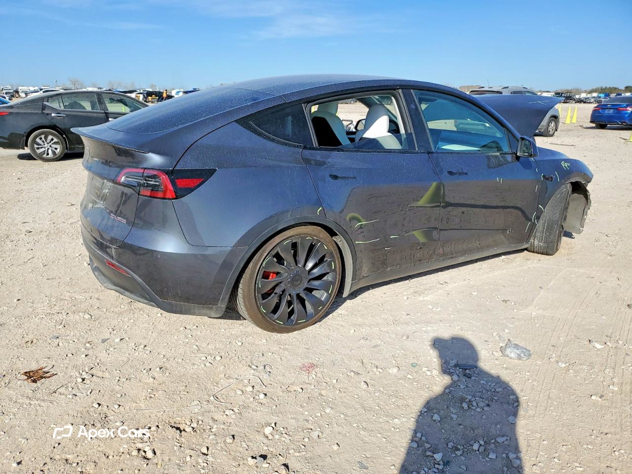 Tesla Model Y 2023
