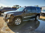 Cadillac Escalade 2016