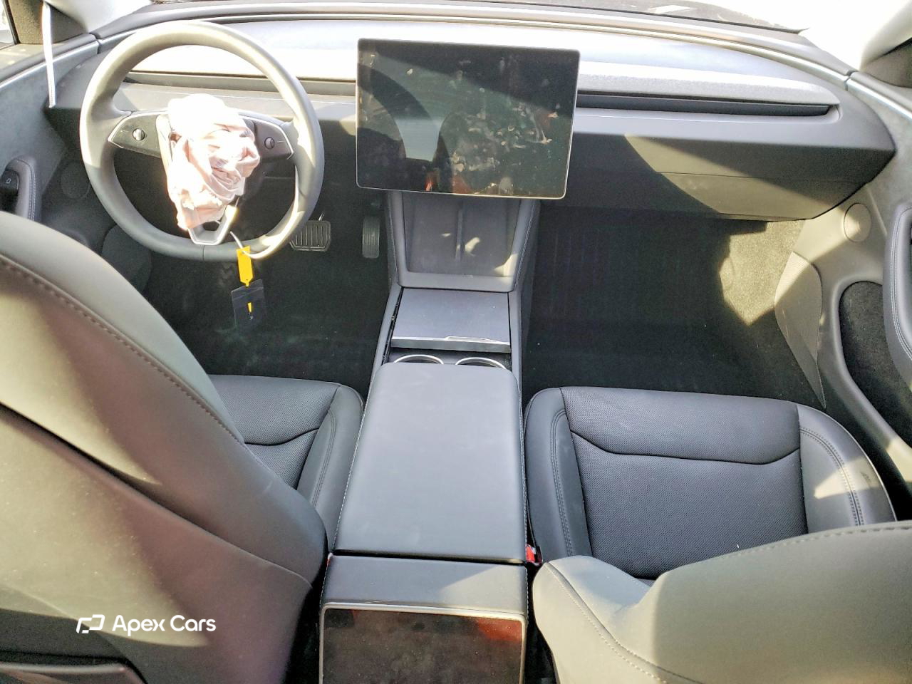 Tesla Model 3 2024