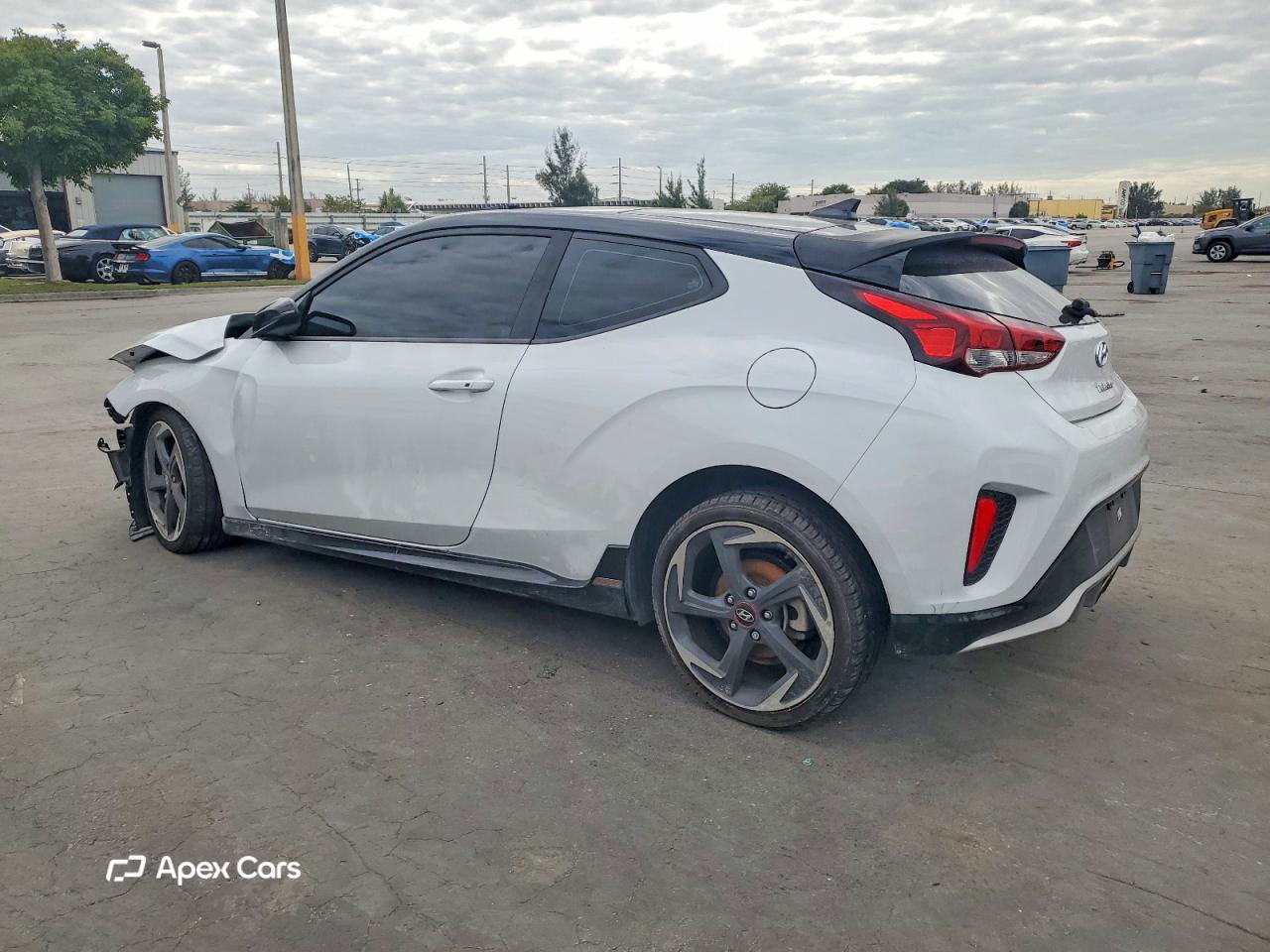 Hyundai Veloster 2020