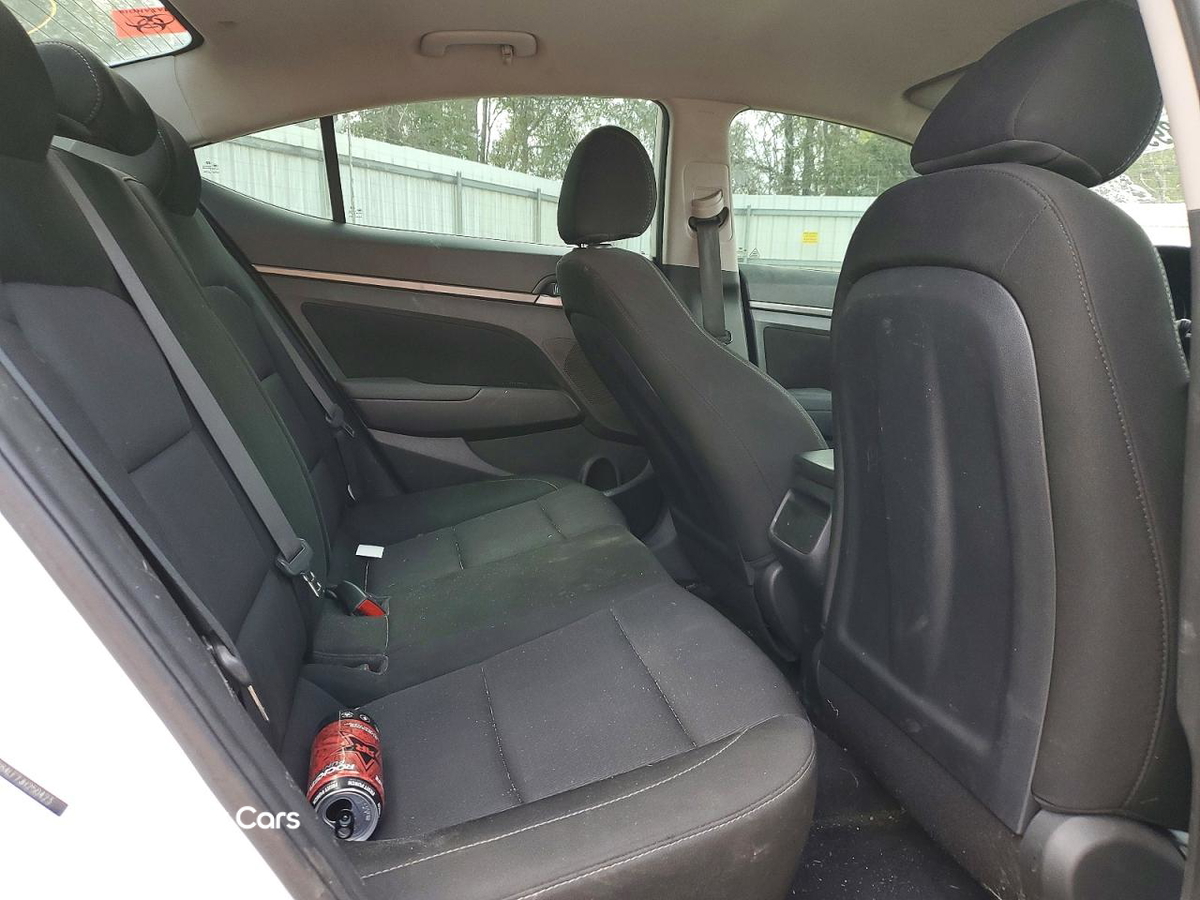 Hyundai Elantra 2018