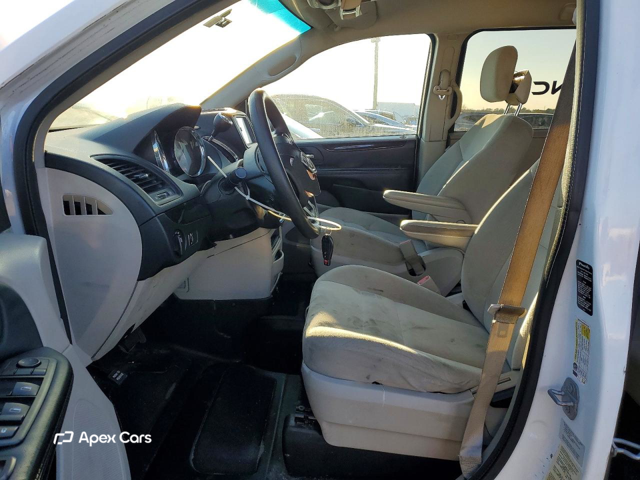 Dodge Caravan 2015