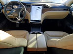 Tesla Model S 2016
