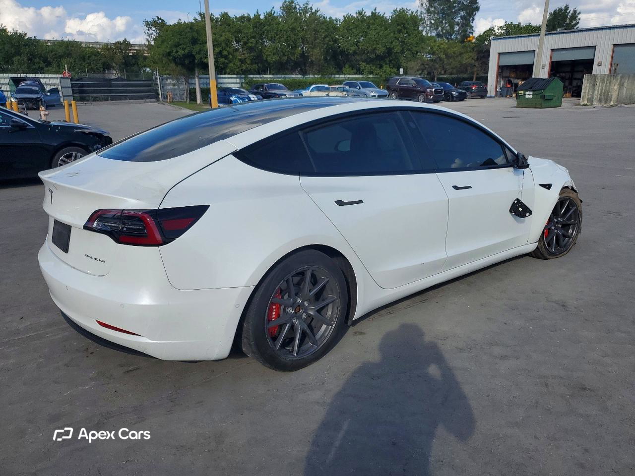 Tesla Model 3 2022