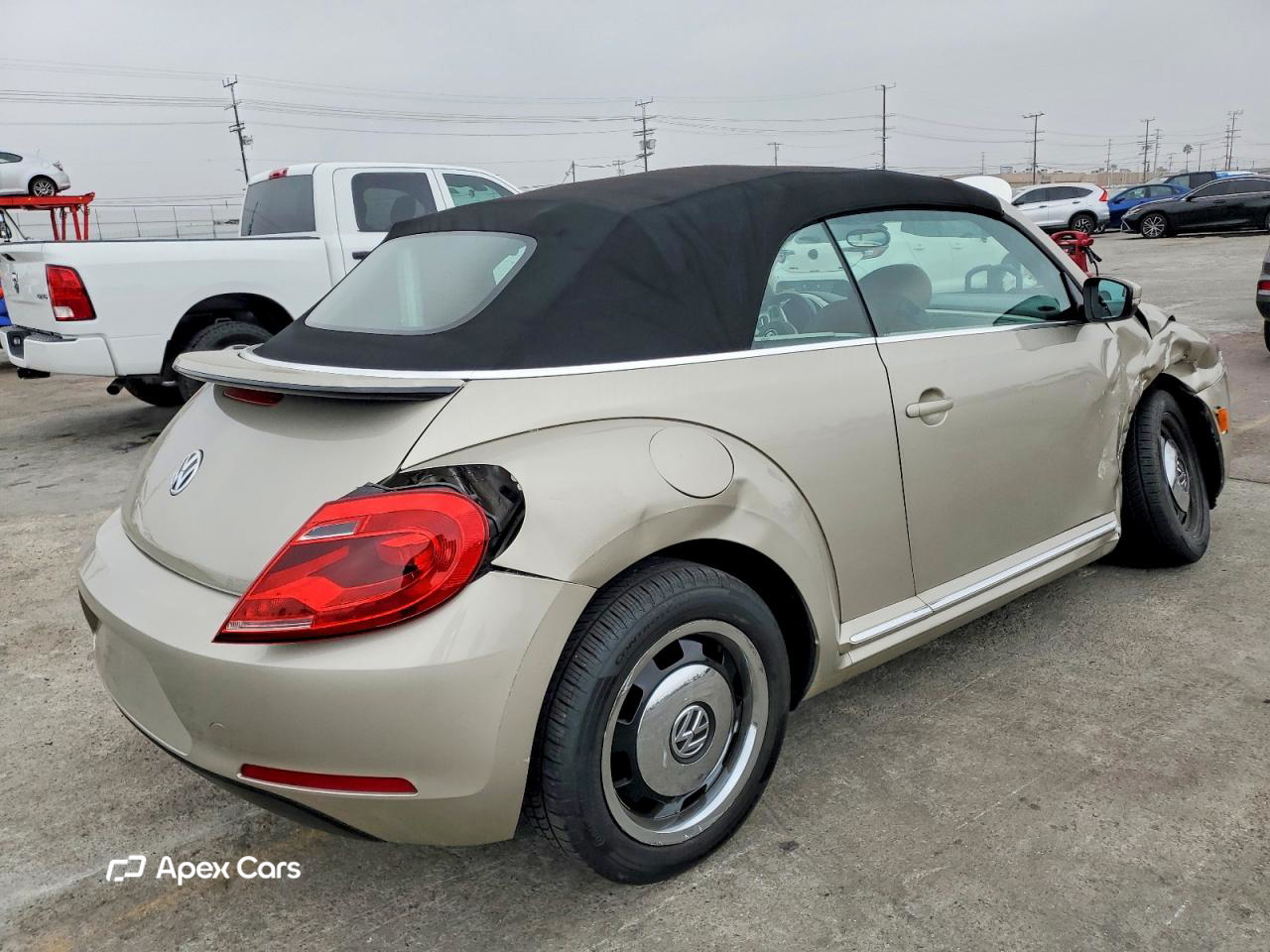 Volkswagen Beetle 2015