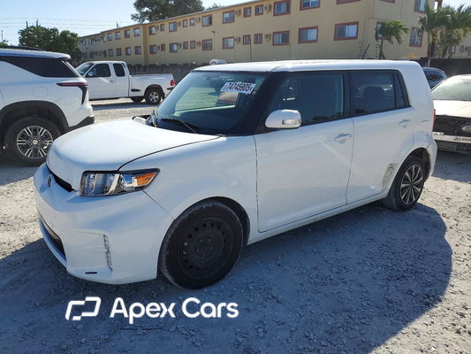 Toyota  2015 - Image 1 of 12