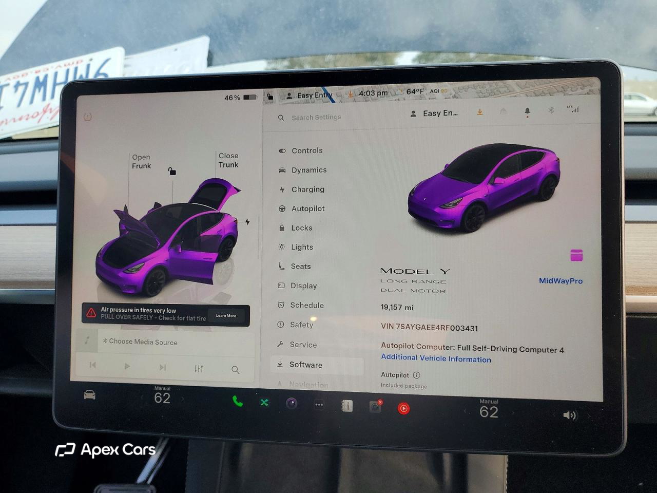 Tesla Model Y 2024