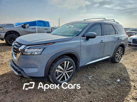 Nissan Pathfinder 2025 - Image 1 of 13