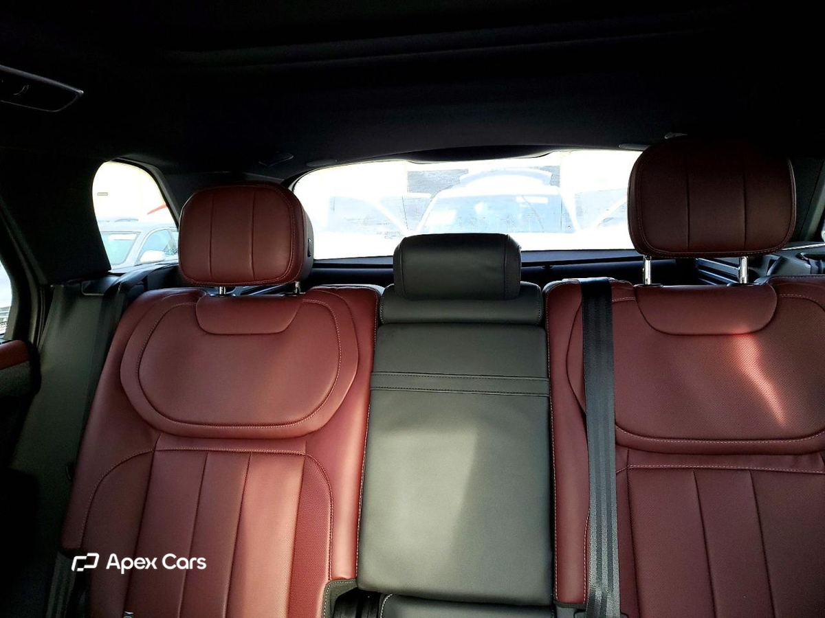Land Rover Range Rover 2025