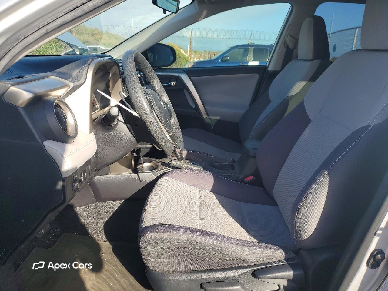 Toyota RAV 4 2015