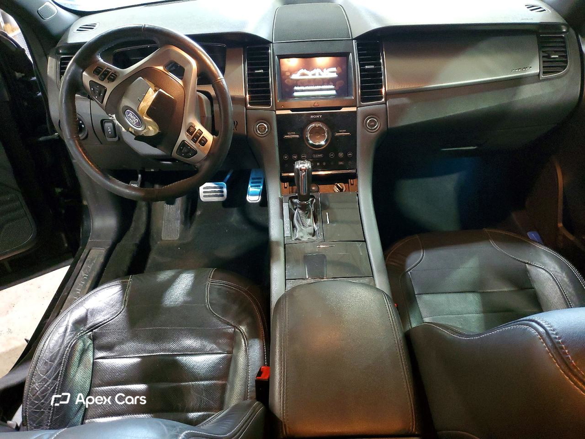 Ford Taurus 2015
