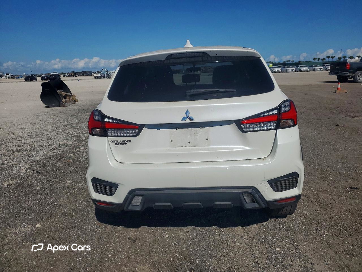 Mitsubishi Outlander 2020