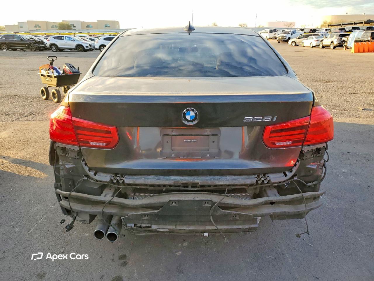 BMW Series 3 2016