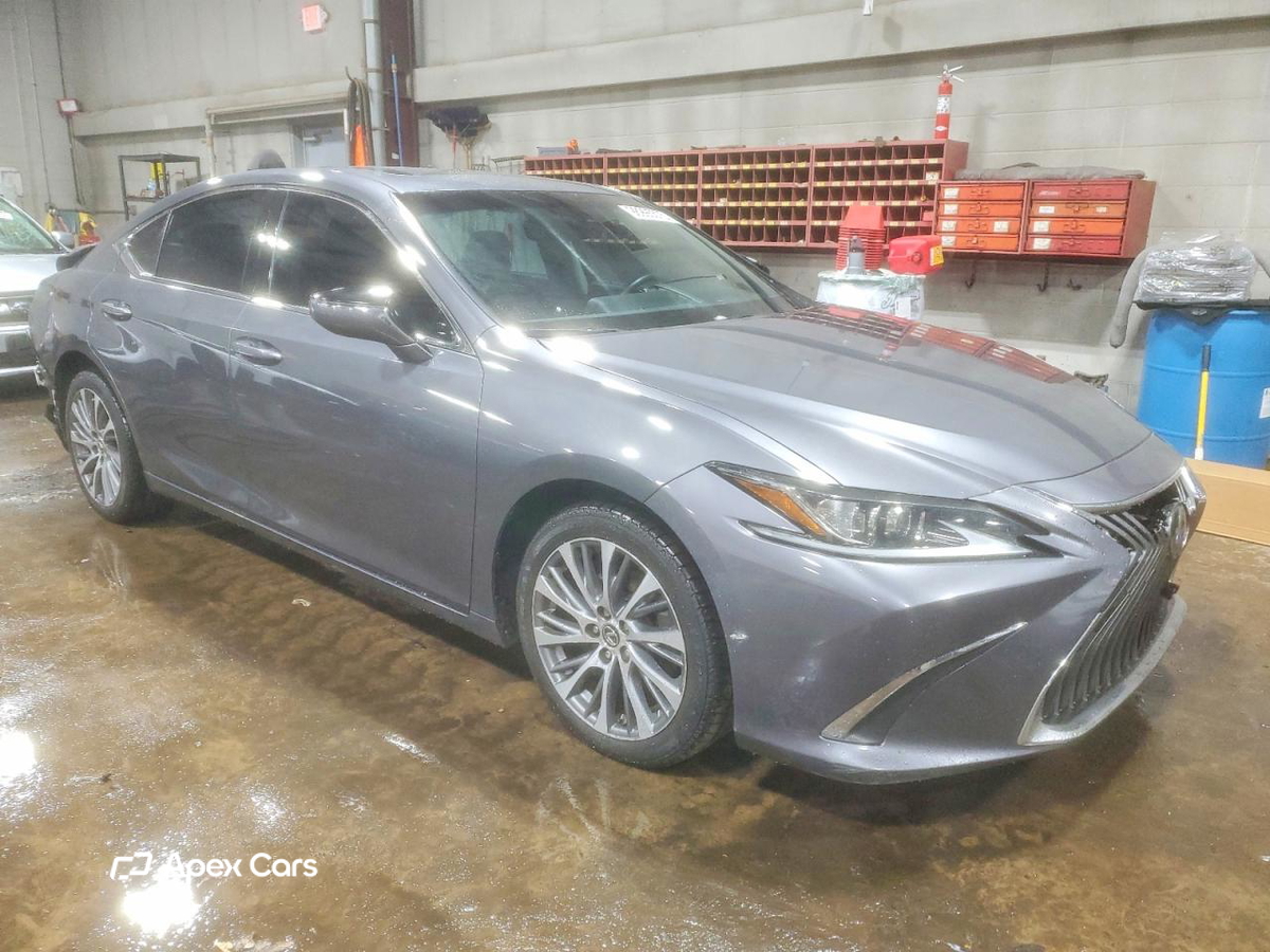 Lexus ES 2021