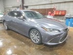 Lexus ES 2021