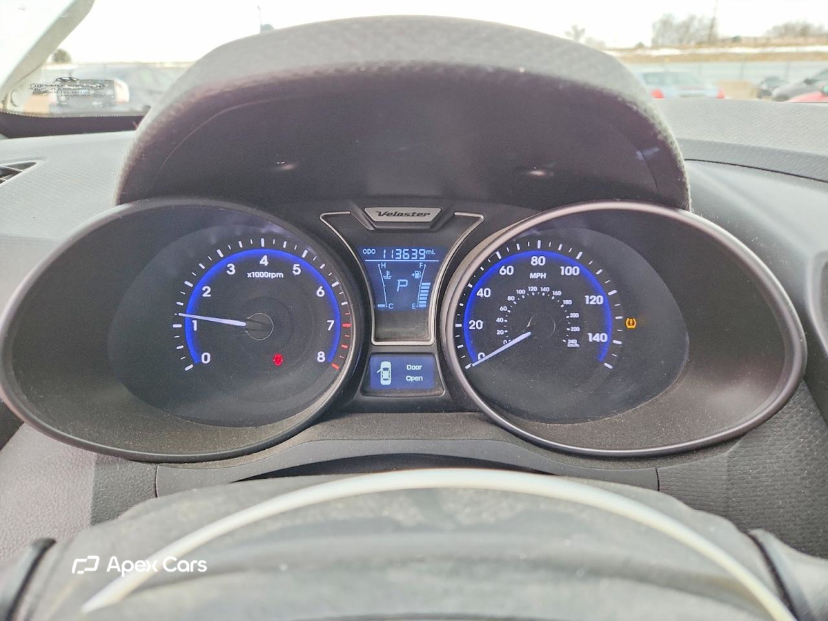Hyundai Veloster 2013