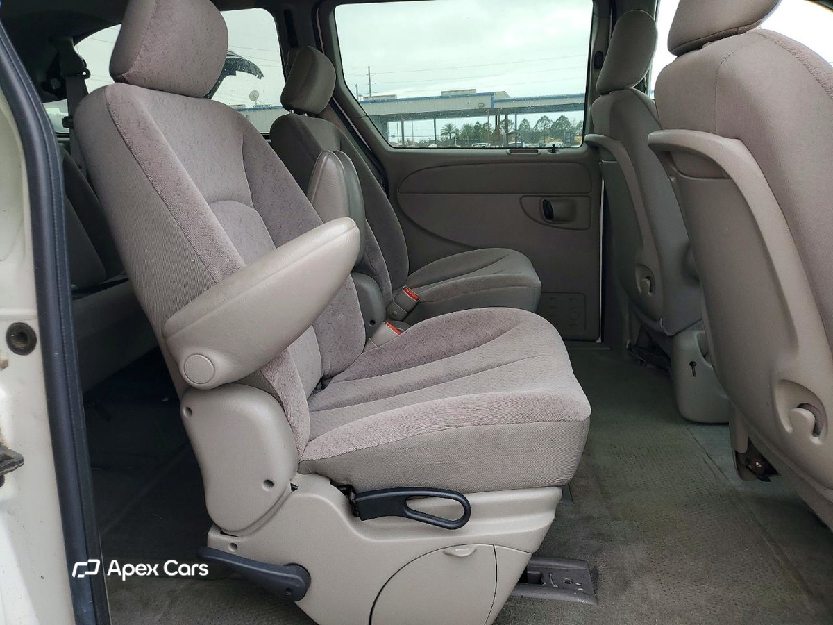 Dodge Caravan 2002