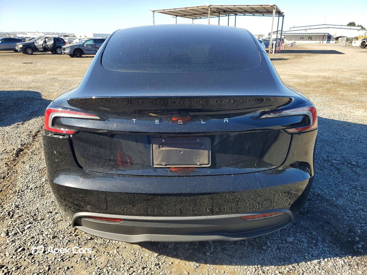 Tesla Model 3 2025