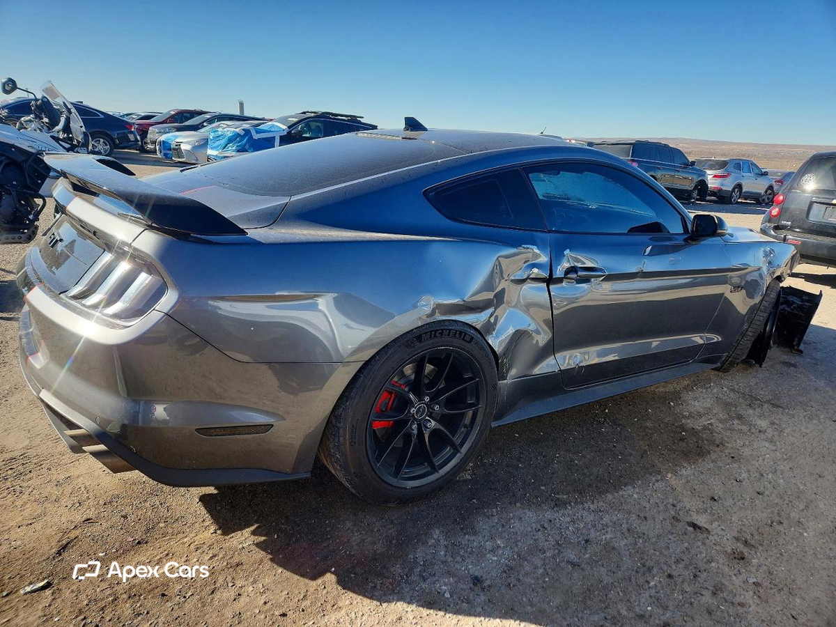 Ford Mustang 2021