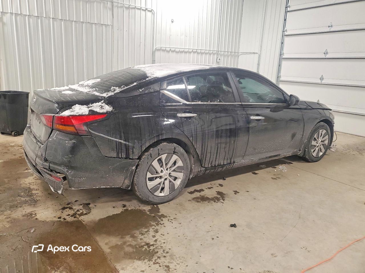Altima 2021