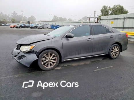 Toyota Camry 2012 - Image 1 of 13