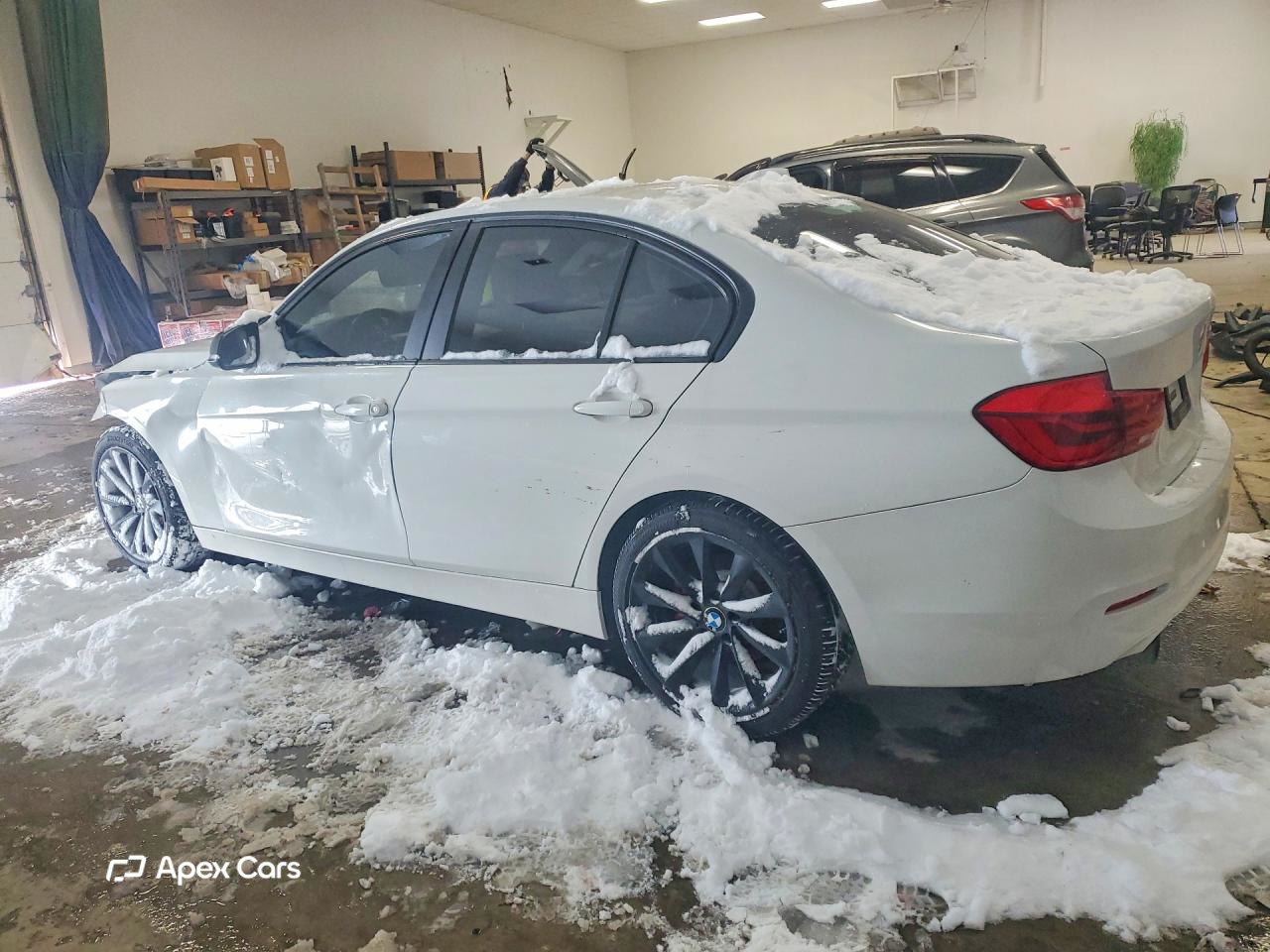 BMW Series 3 2016