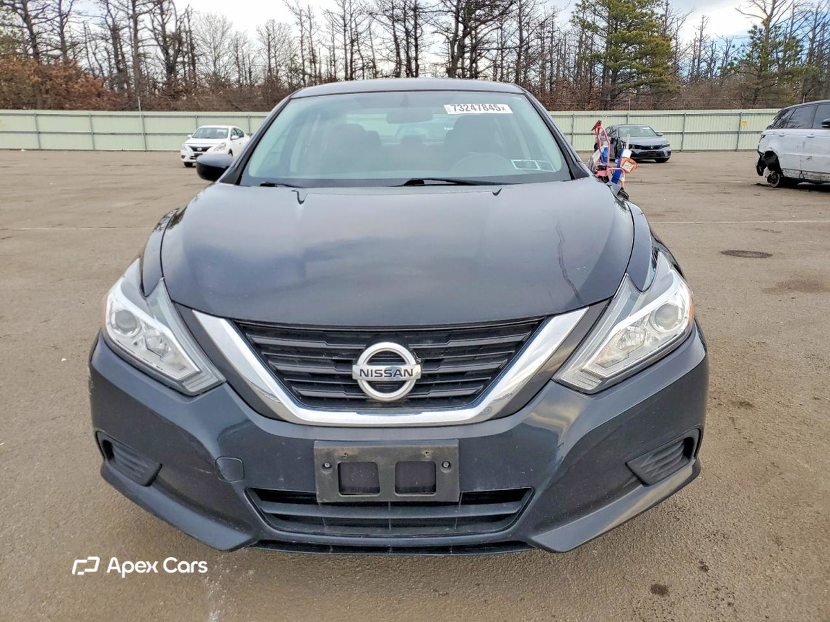 Nissan Altima 2017