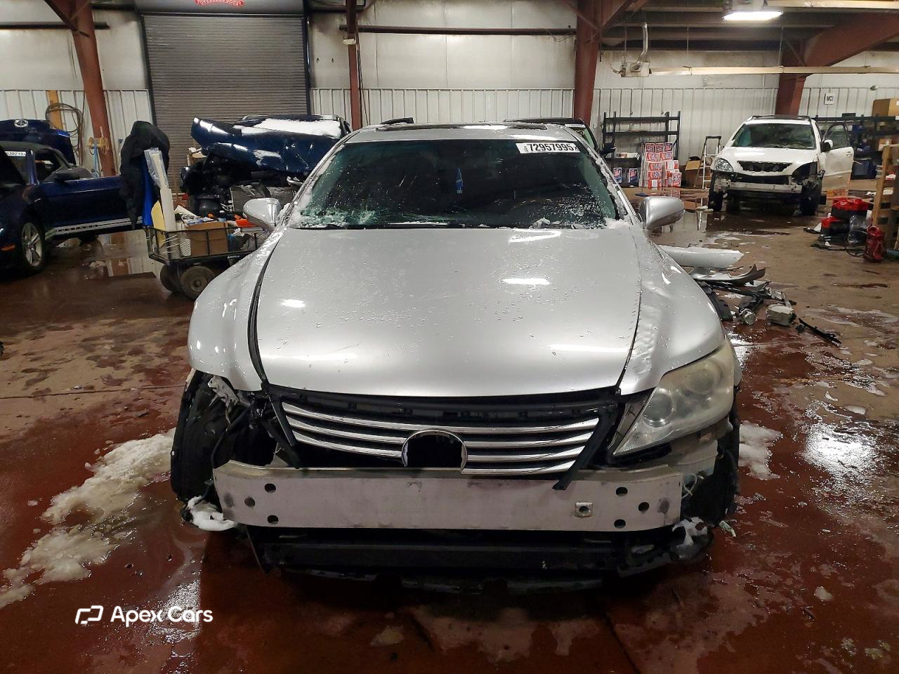 Lexus LS 2011