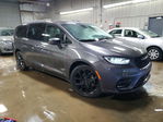 Chrysler Pacifica 2022