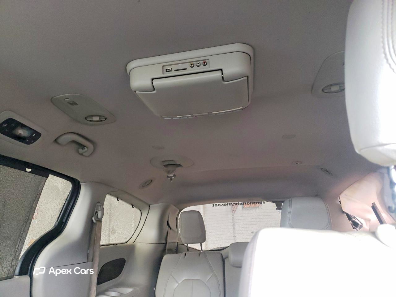 Chrysler Pacifica 2017
