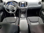 Chrysler 300 2023