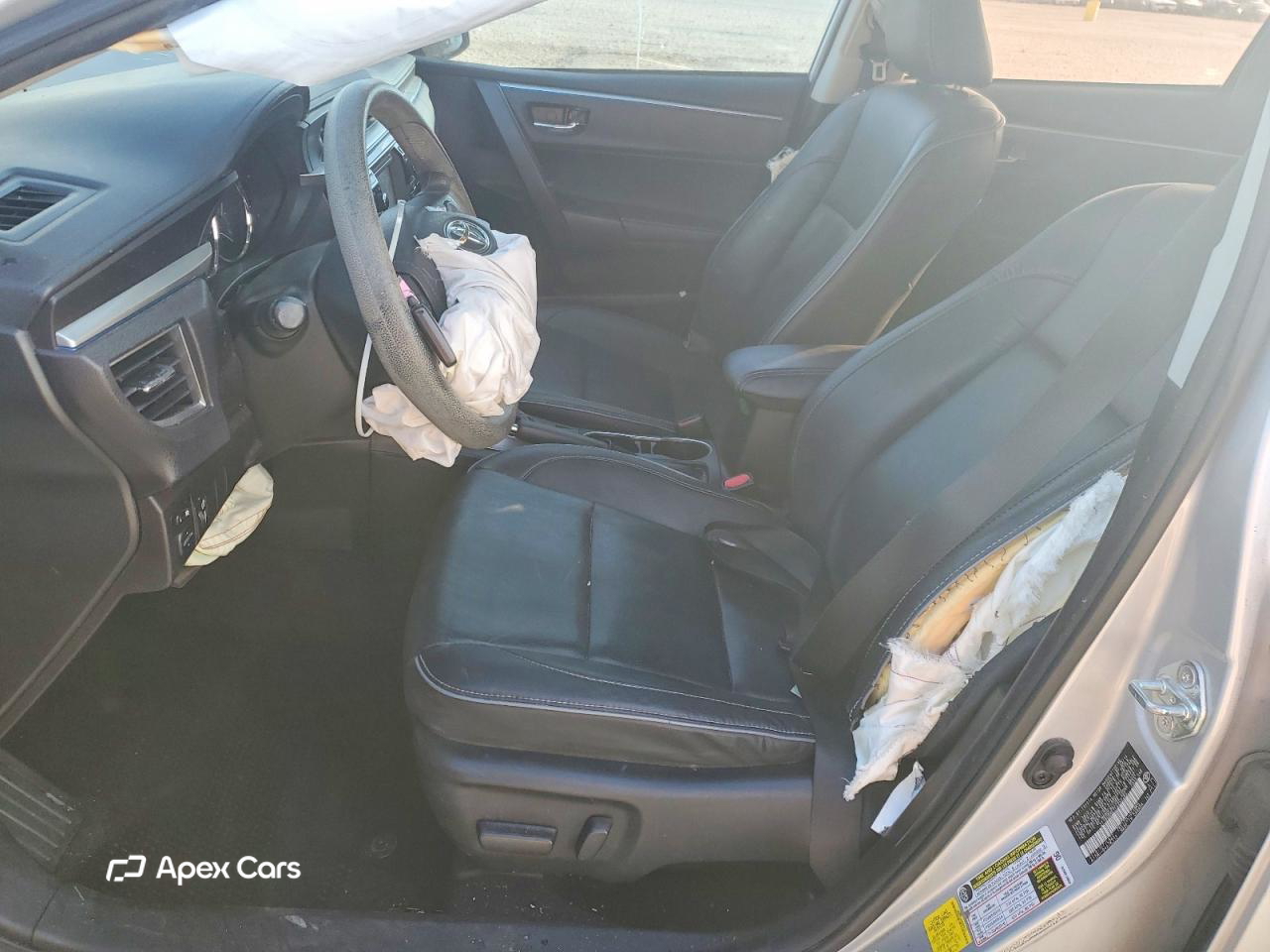 Toyota Corolla 2015