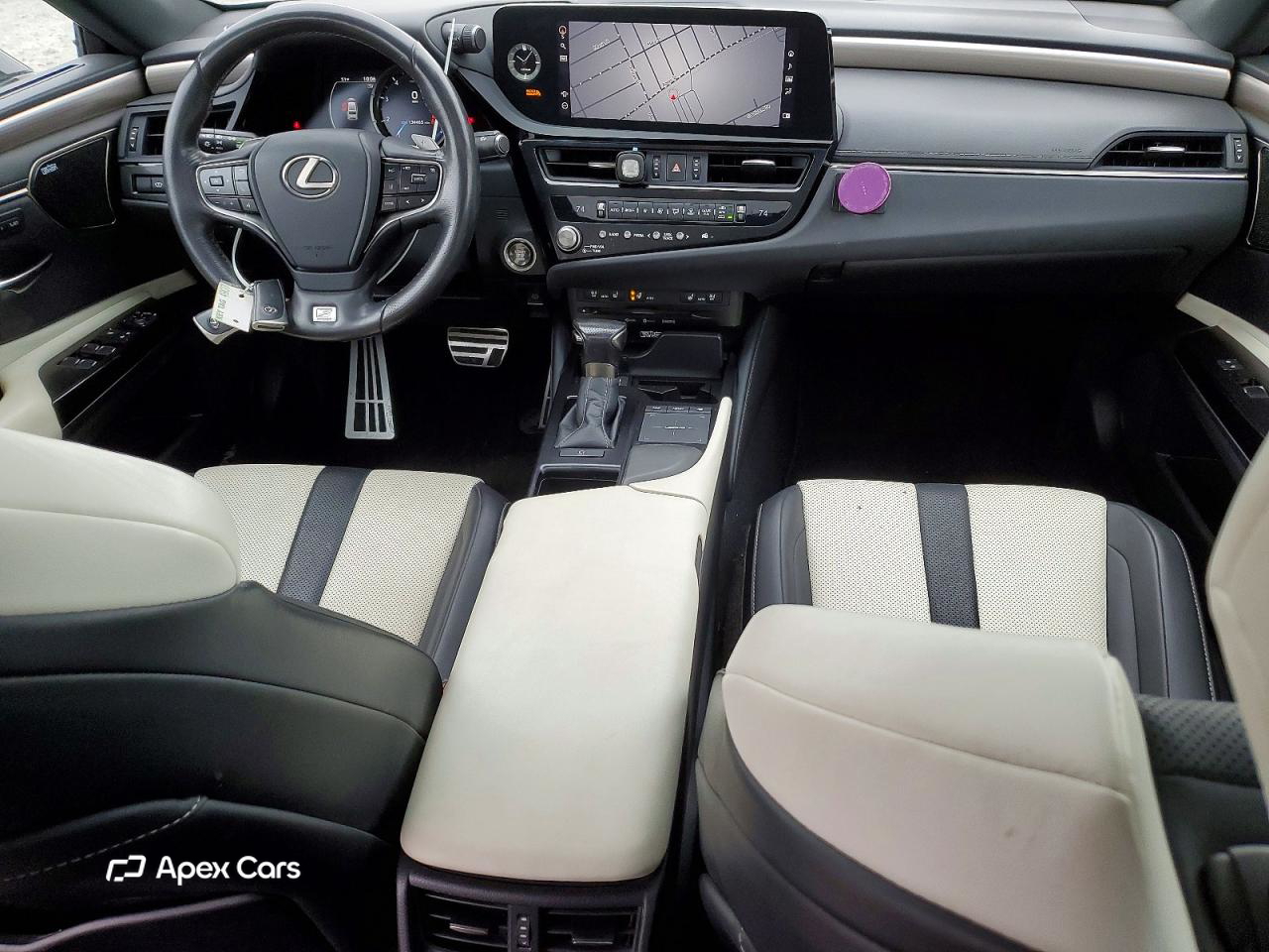 Lexus ES 2022