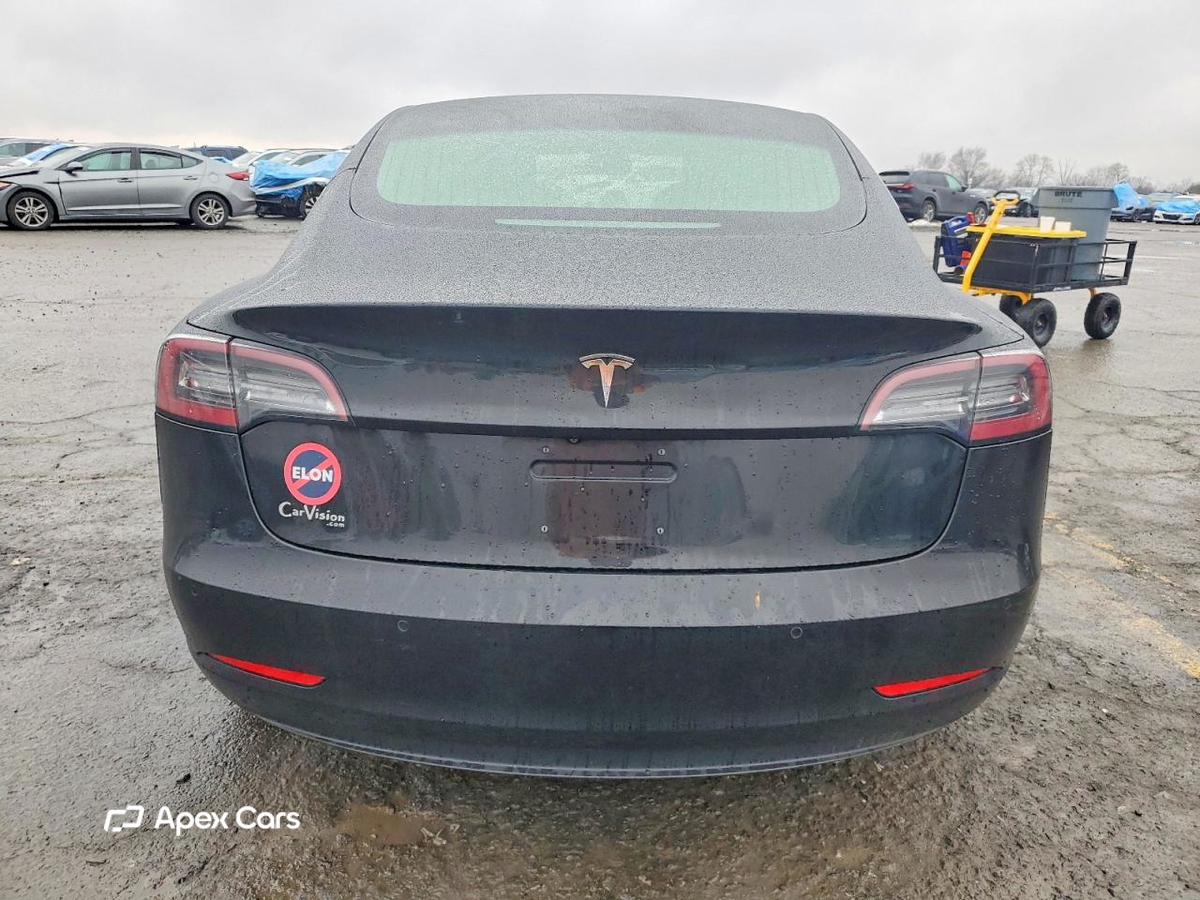 Tesla Model 3 2018