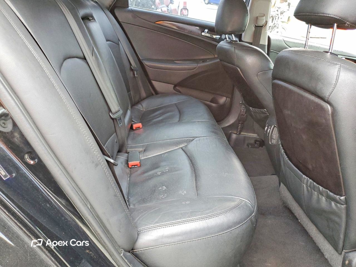 Hyundai Sonata 2012