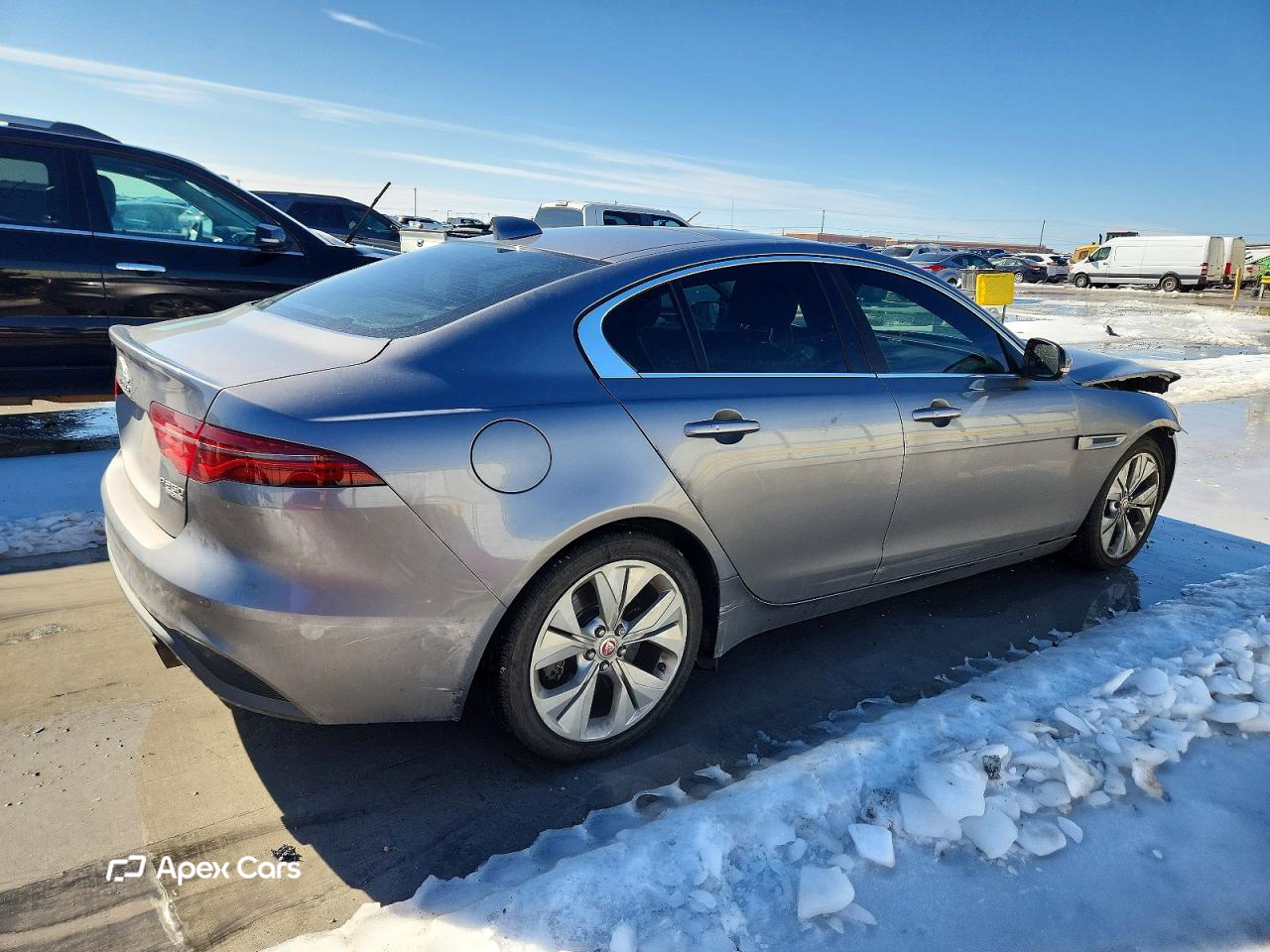 Jaguar XE 2020