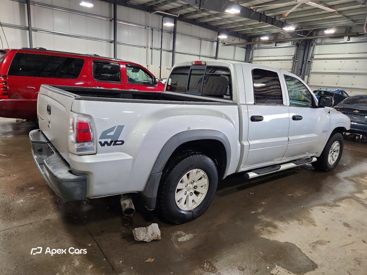 Mitsubishi Raider 2006