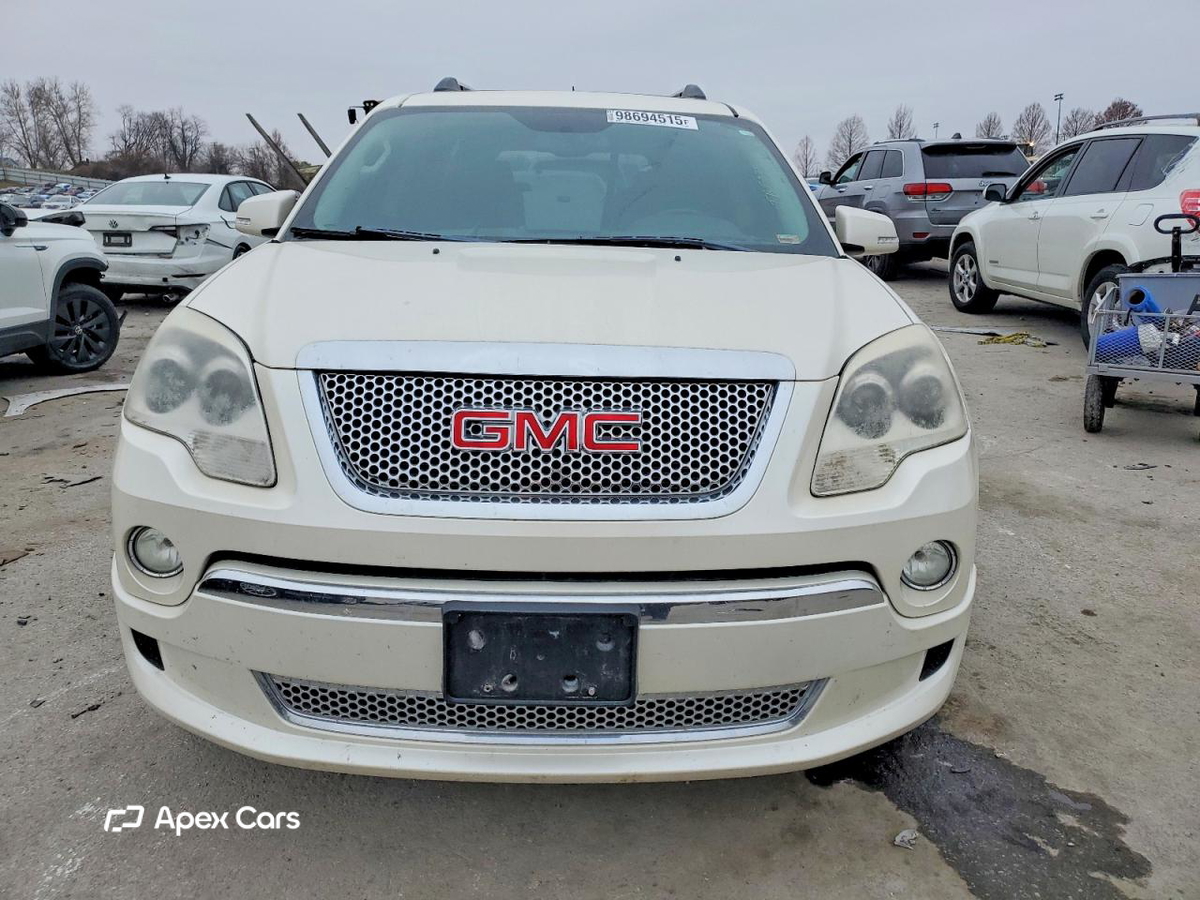 GMC Acadia 2012