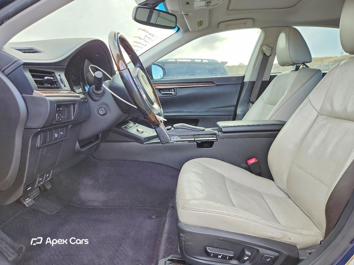 Lexus ES 2015