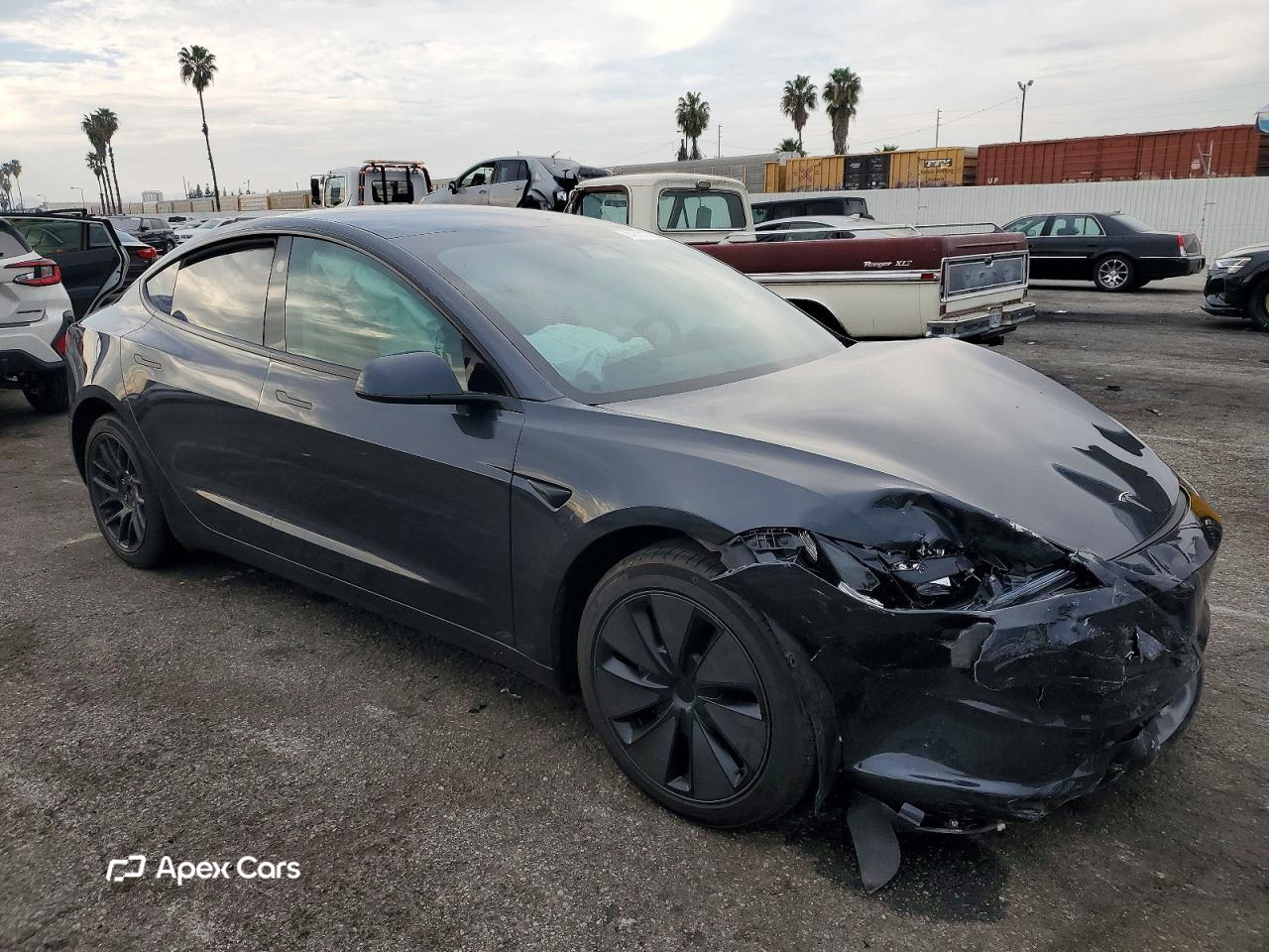 Tesla Model 3 2024