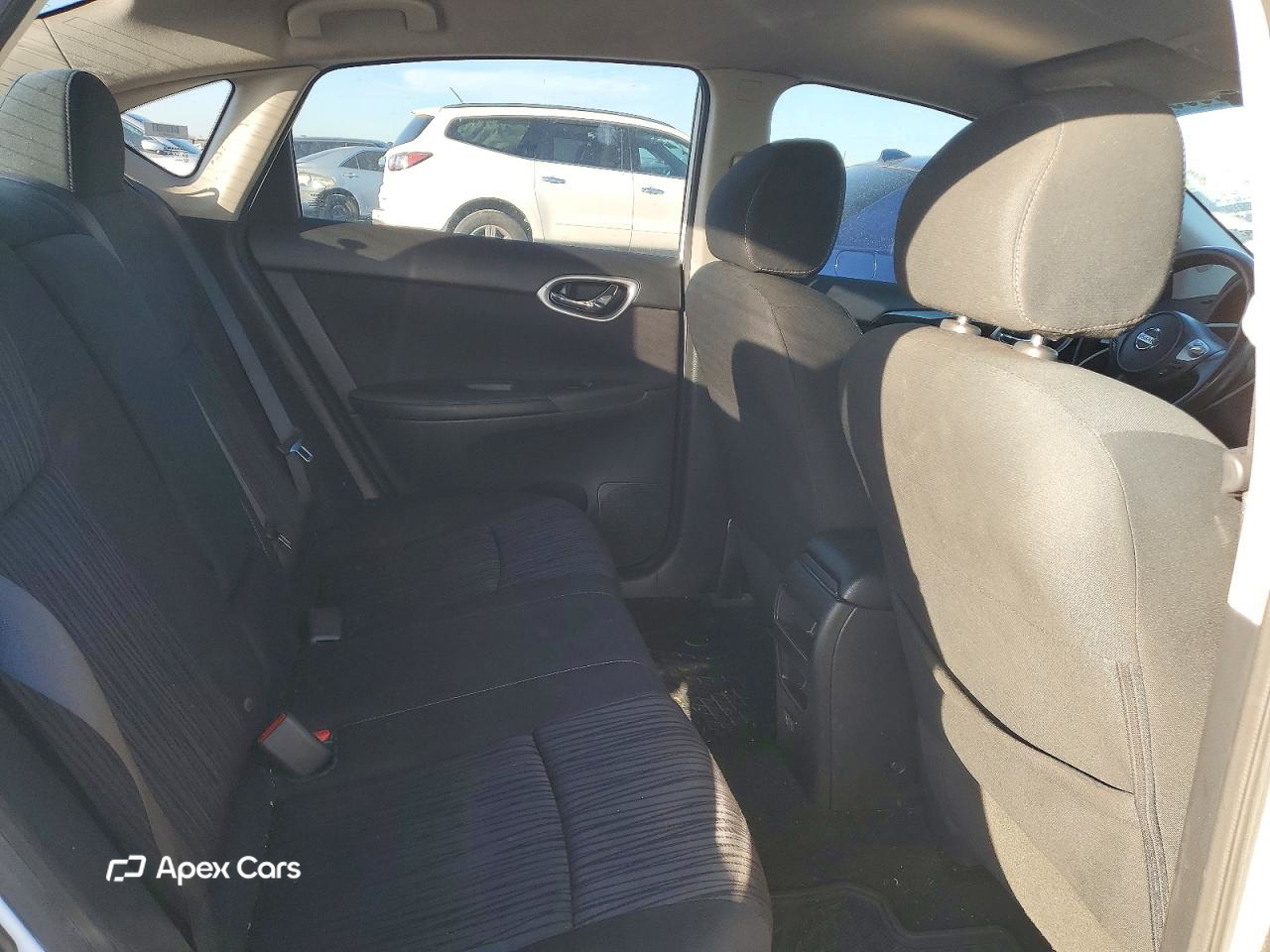Nissan Sentra 2019
