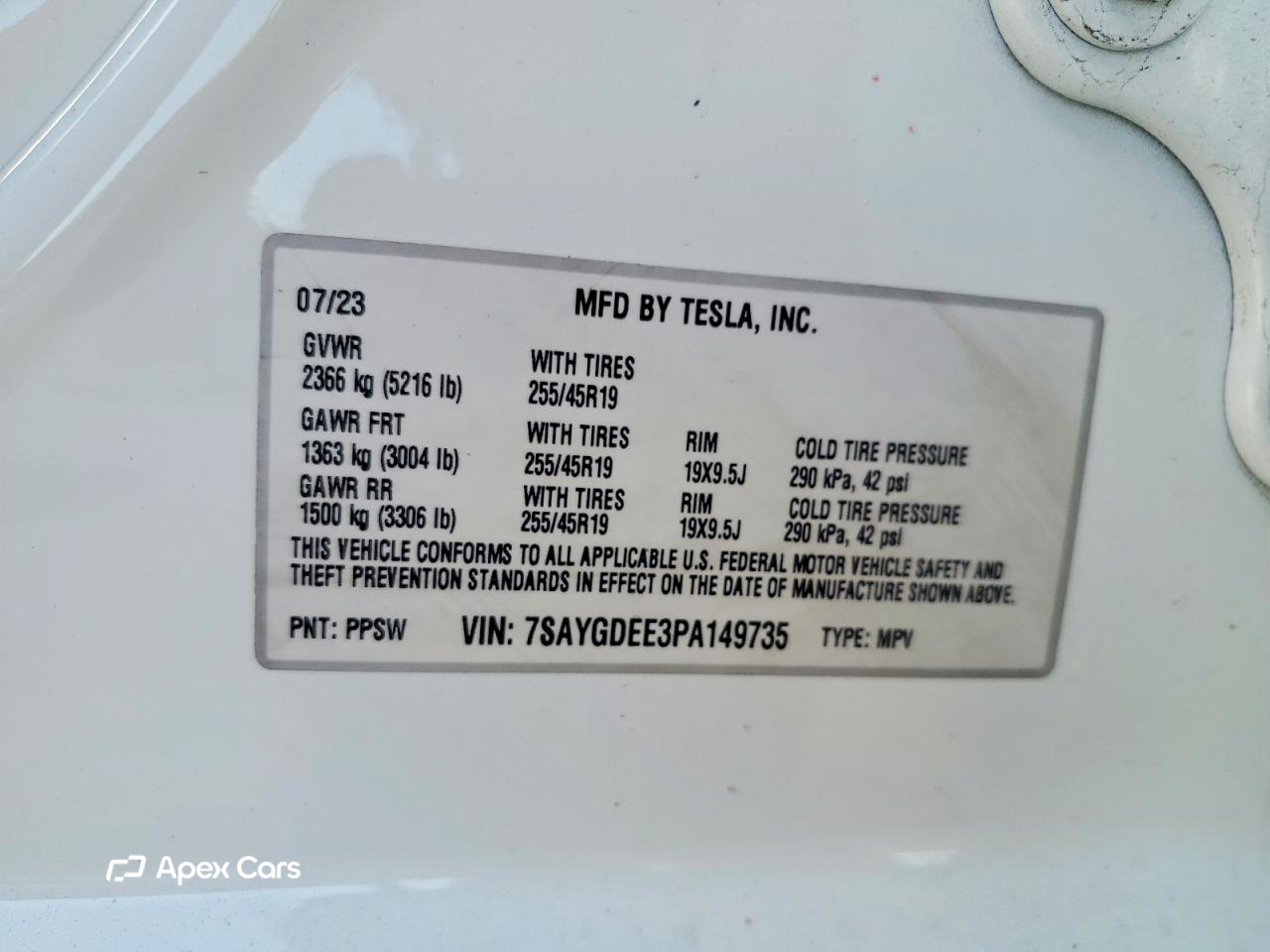 Tesla Model Y 2023