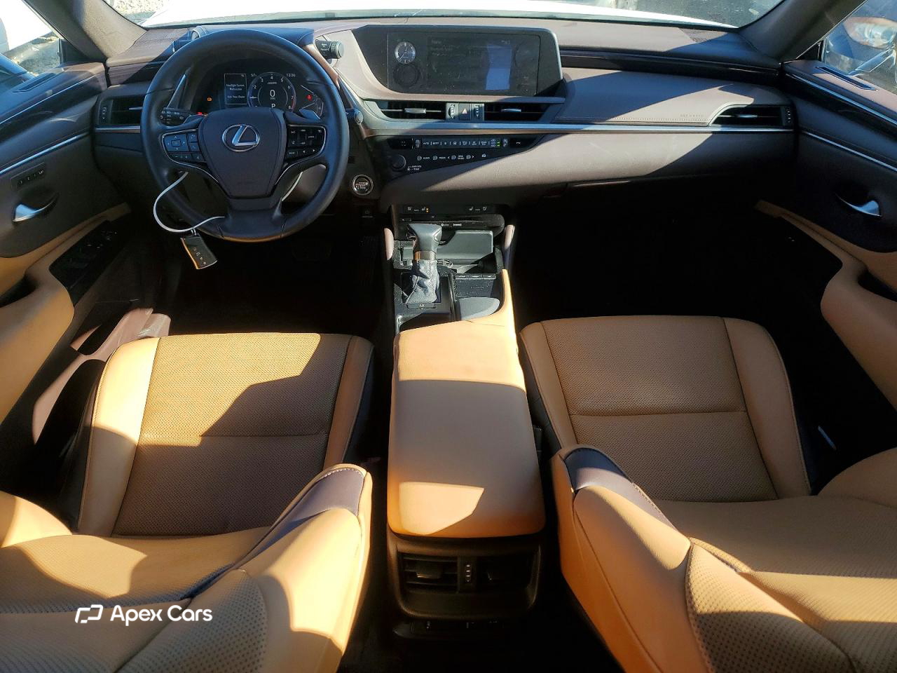 Lexus ES 2020