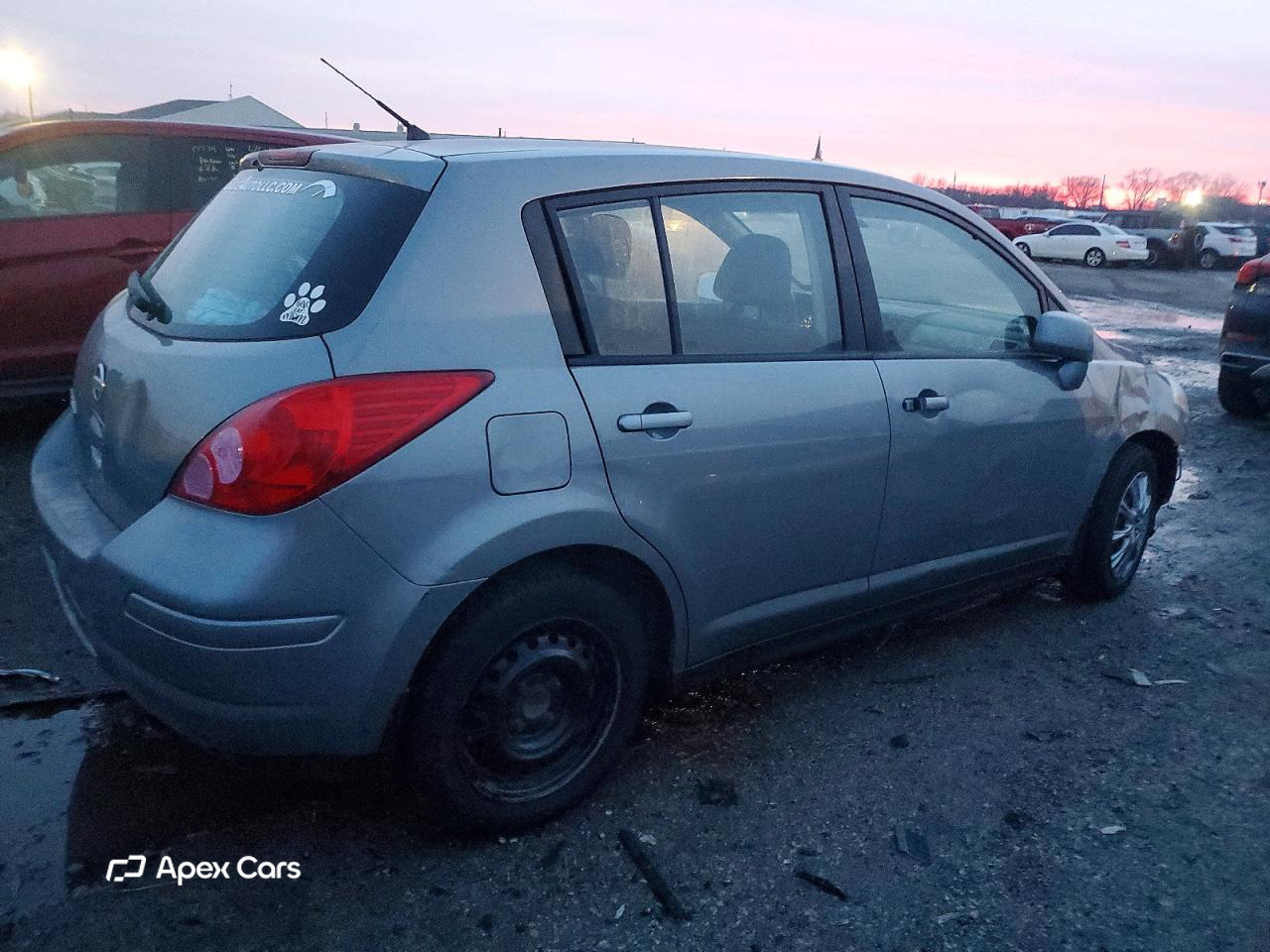 Nissan Versa 2012